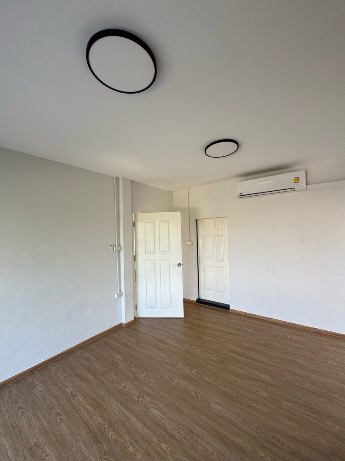 ให้เช่าโฮมออฟฟิศรัชดา ห้วยขวาง : โฮมออฟฟิศ รัชดาภิเษก | HOME OFFICE RATCHADA PHISEK