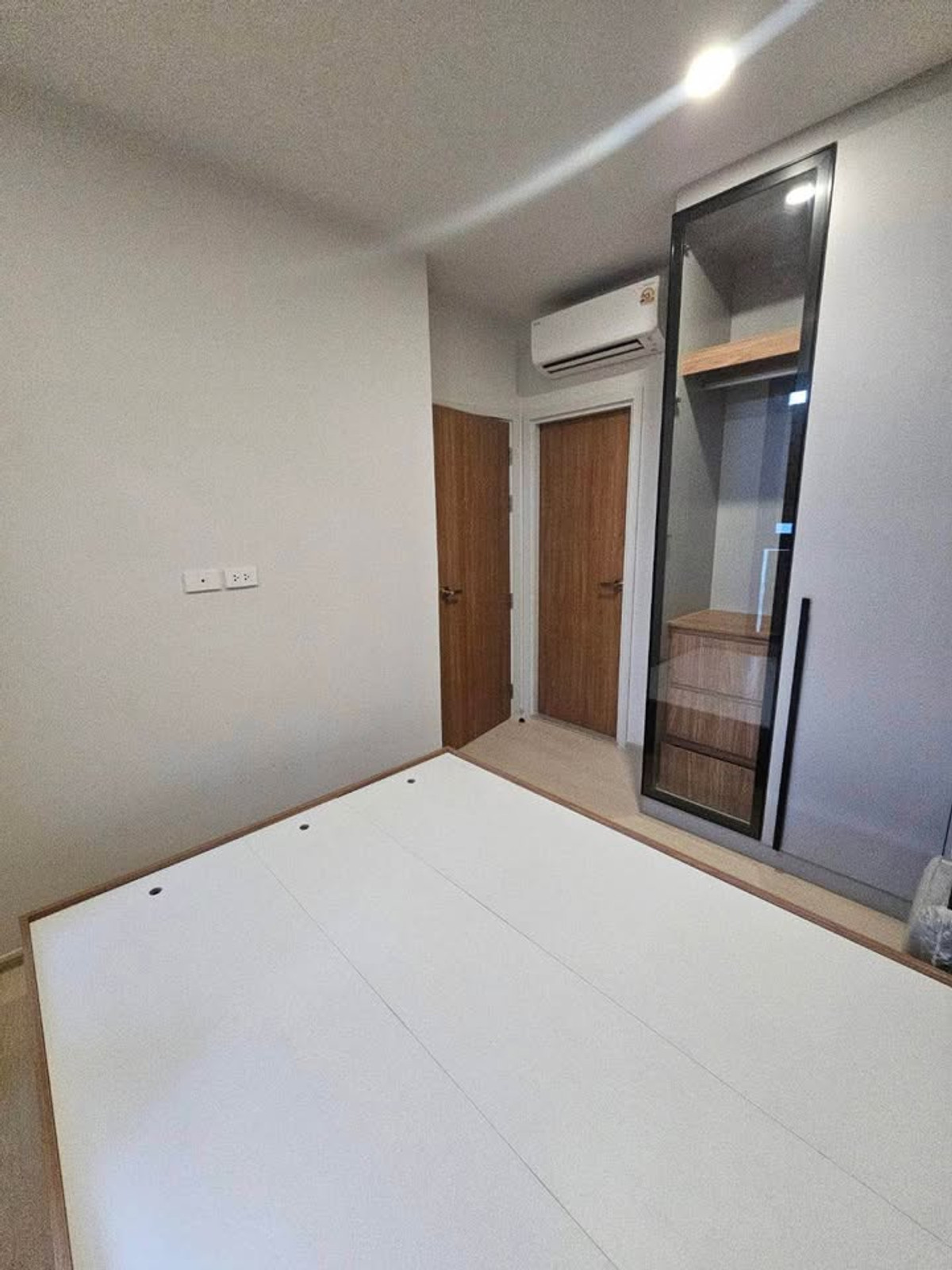 ให้เช่าคอนโดราษฎร์บูรณะ สุขสวัสดิ์ : ⭐️ Nue Riverest Ratburana ⭐️ 2 ห้องนอน 1 ห้องน้ำ 39 ตรม. ตกแต่งพร้อมอยู่ มีเครื่องซักผ้า