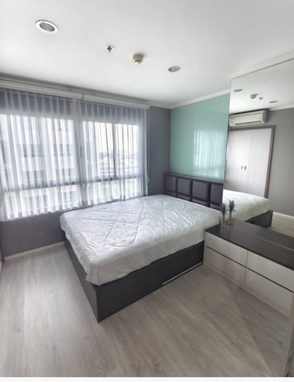 For RentCondoBangna, Bearing, Lasalle : LPN Mega City Bangna, corner room