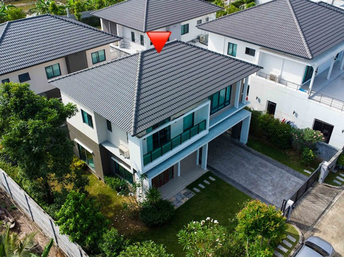 ขายบ้านพุทธมณฑล ศาลายา : Hot Deal พร้อมข้อเสนอพิเศษ!!! ขายบ้านเดี่ยวหลังมุม โครงการ เดอะ ซิตี้ บรมราชชนนี-ทวีวัฒนา (THE CITY Boromratchachonnani-Thawi Watthana) สภาพใหม่ไม่เคยอยู่ โครงการอยู่ใกล้ถนนใหญ่บรมราชชนนี เข้า-ออก เมืองสะดวก ราคานี้หาไม่ได้แล้ว 102.8 ตารางวา!