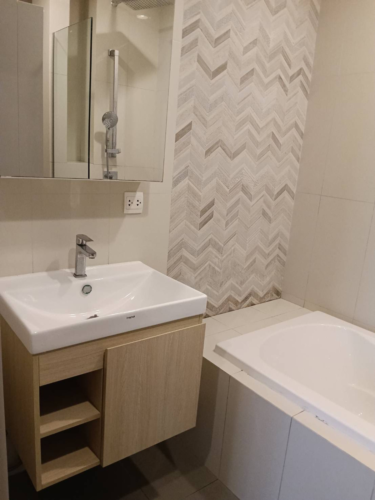 For RentCondoSukhumvit, Asoke, Thonglor : Oka Haus for rent, 24,000 baht [NCr251202]