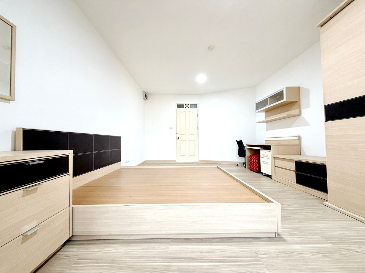 For SaleCondoRatchadapisek, Huaikwang, Suttisan : 9703♛Studio room for sale♙City Home Ratchada 10♜MRT Huai Khwang 950 m.∞099-5919653,065-9423251🜲Line@sureresidence