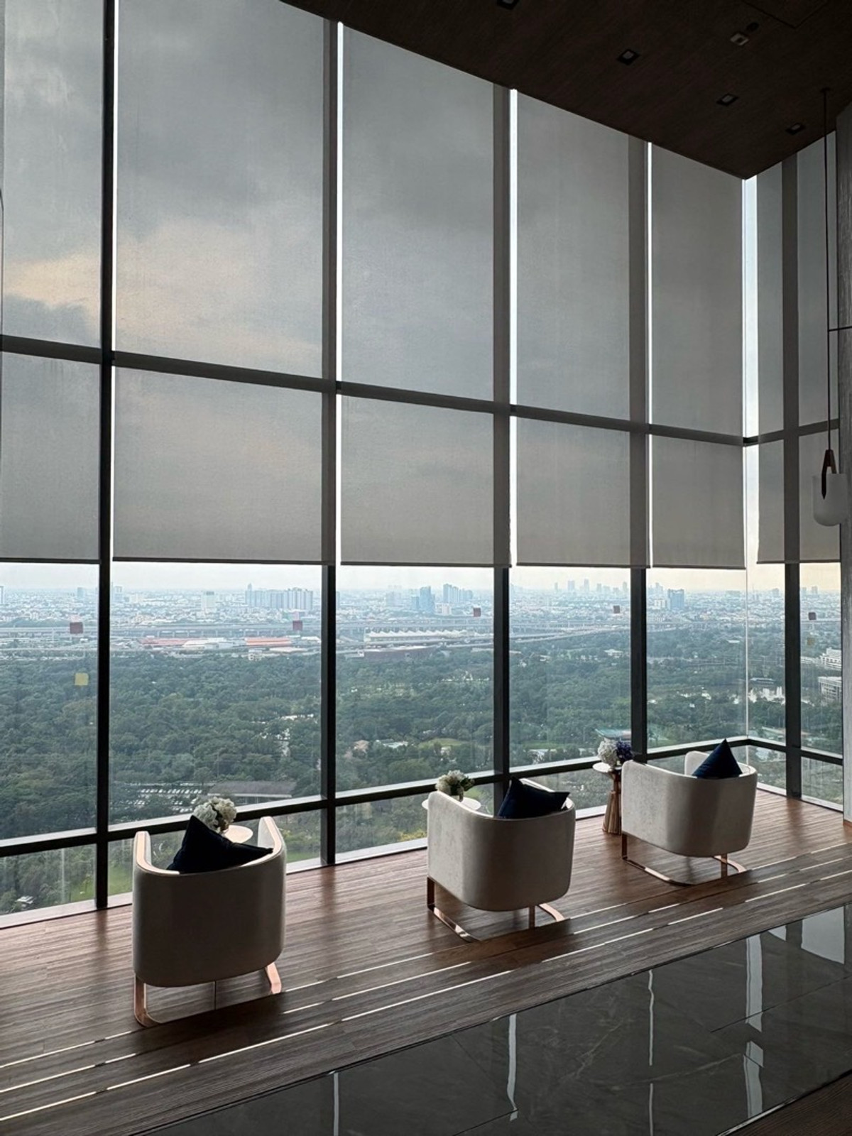 For RentCondoSapankwai,Jatujak : PFD-07495	Condo for Rent:  The Privacy Jatujak Schedule a viewing ■ Line: @propertyfinder		