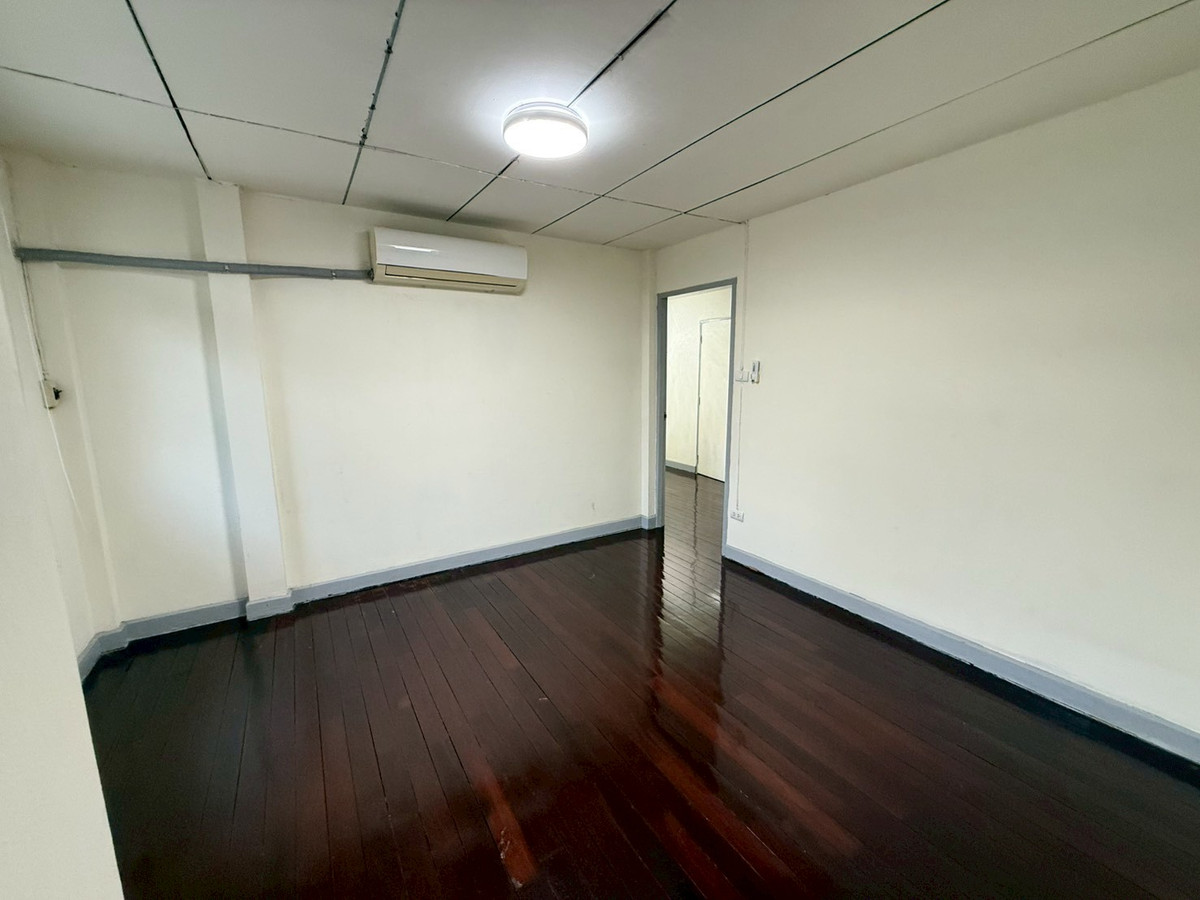 ให้เช่าบ้านรัชดา ห้วยขวาง : HK0642♛ให้เช่า บ้านเดี่ยว 4 ห้องนอน⚝รัชดา-ห้วยขวาง♜ใกล้ MRTสุทธิสาร 700 เมตร∞099-5919653,065-9423251▚Line@sureresidence