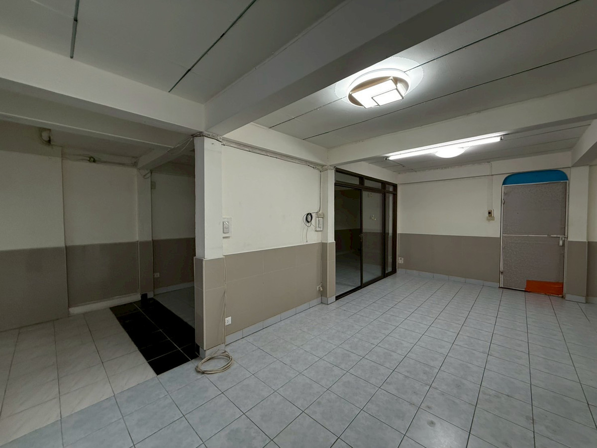 ให้เช่าบ้านรัชดา ห้วยขวาง : HK0642♛ให้เช่า บ้านเดี่ยว 4 ห้องนอน⚝รัชดา-ห้วยขวาง♜ใกล้ MRTสุทธิสาร 700 เมตร∞099-5919653,065-9423251▚Line@sureresidence