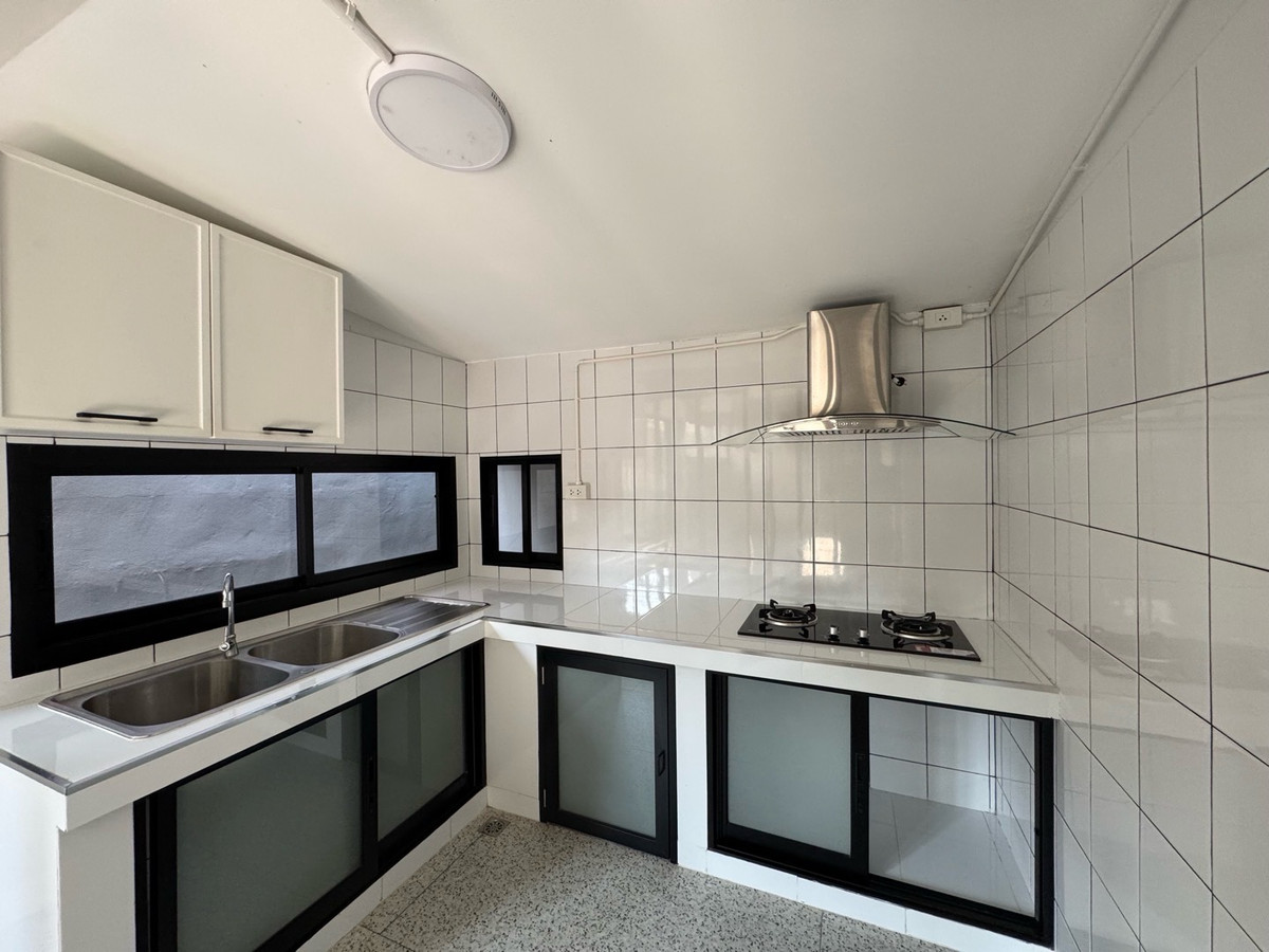 ให้เช่าโฮมออฟฟิศรัชดา ห้วยขวาง : โฮมออฟฟิศ รัชดาภิเษก | HOME OFFICE RATCHADA PHISEK