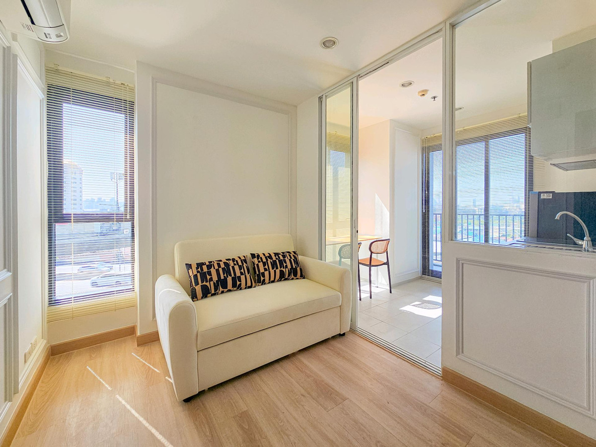 ให้เช่าคอนโดพระราม 9 เพชรบุรีตัดใหม่ RCA : ห้องรีโนเวทใหม่ ชั้น 9 วิงโล่ง เดอะเบส พระราม 9