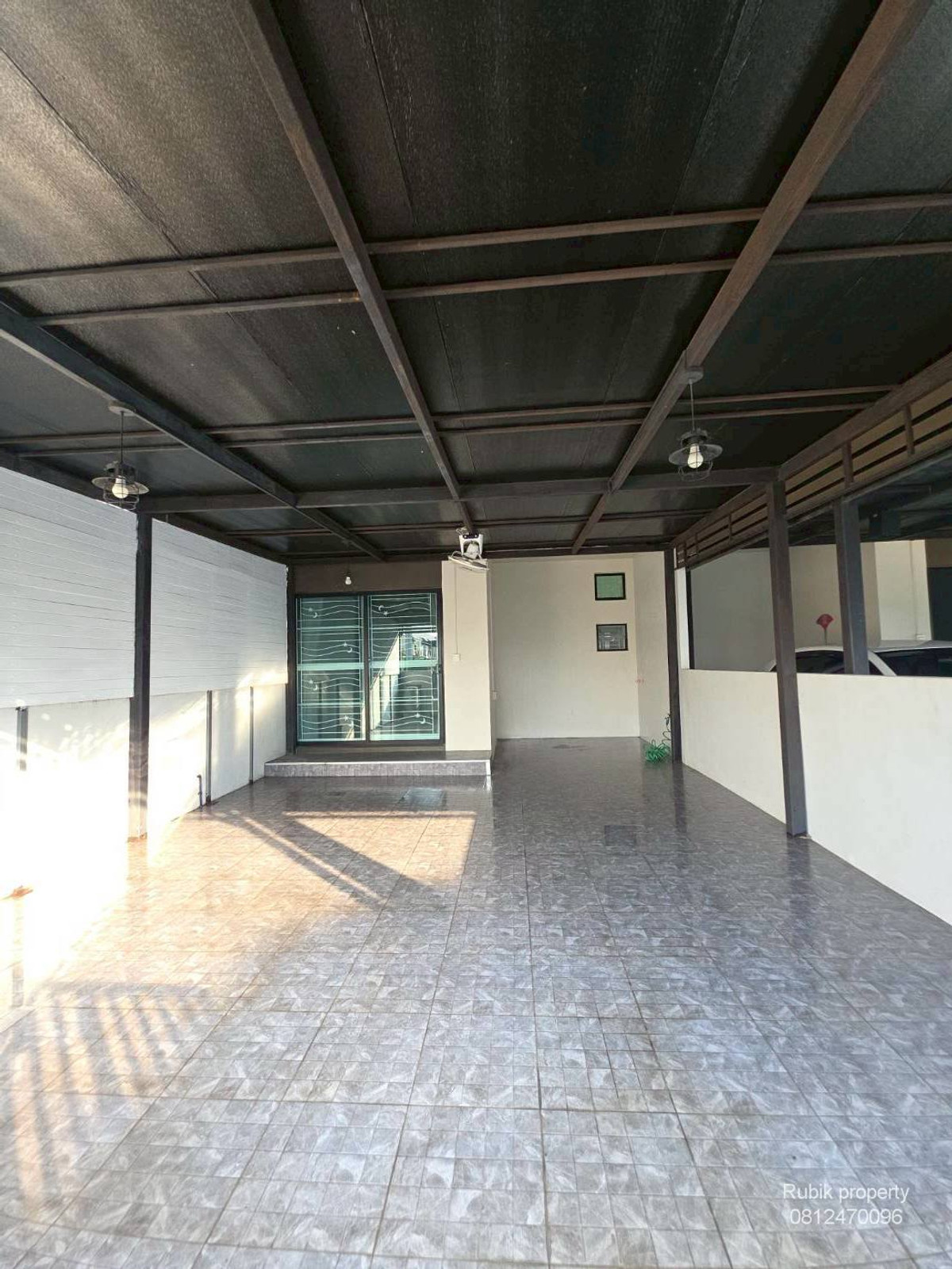 TownhomeSamut Prakan,Samrong : RB1464 🏡 Beautiful house, prime location. Near Mega Bangna | Ready to move in, best price in the zone!