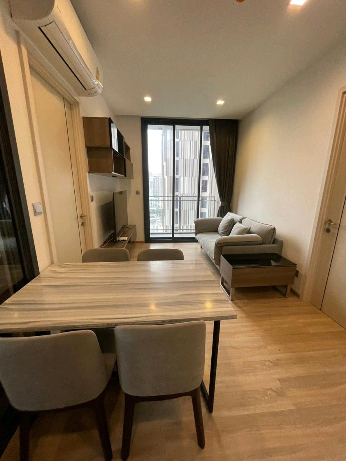 ให้เช่าคอนโดสะพานควาย จตุจักร : 🇹🇭 ให้เช่า The Line พหล-ประดิพัทธ์ ✨2นอน1น้ำ เฟอร์-ไฟฟ้าครบ พร้อมเข้าอยู่🎉