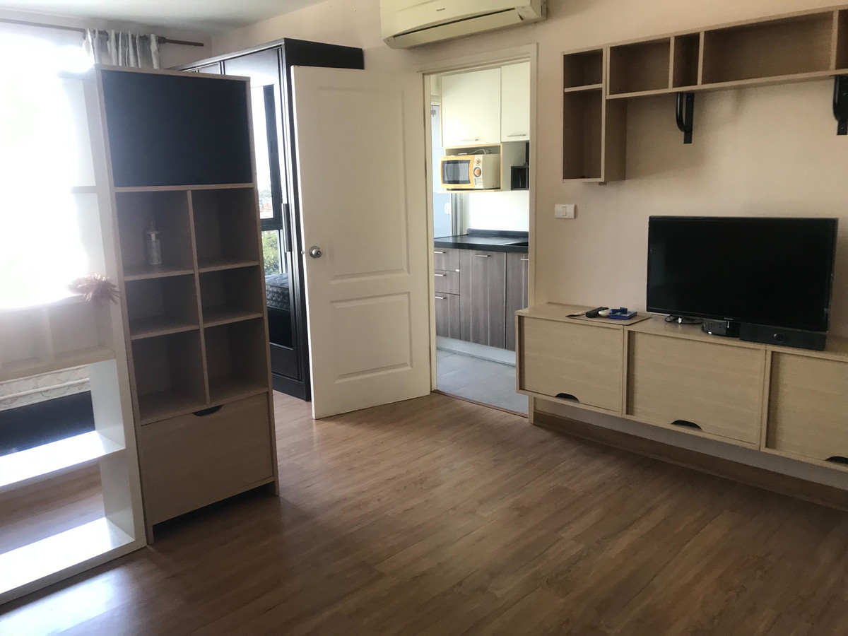 For RentCondoBang Sue, Wong Sawang, Tao Pun : Urgently available for rent! : The Tree Bang Po Station (The Tree Bang Po Station) If interested in negotiating the price, add Line @condo168 (with @ in front as well)