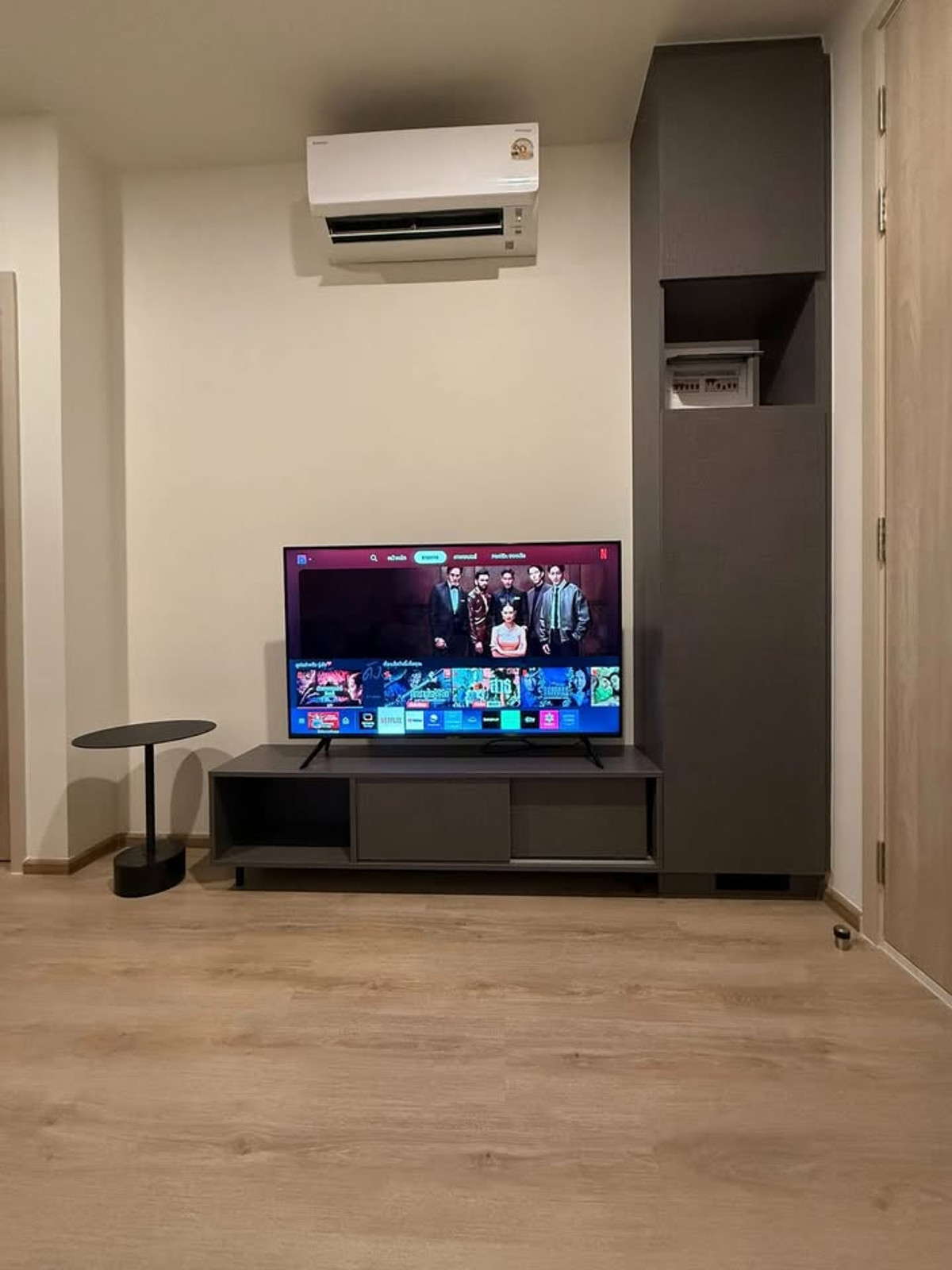 ให้เช่าคอนโดพระราม 9 เพชรบุรีตัดใหม่ RCA : เช่าคอนโด Nue District R9 Rama 9/นิว ดิสทริค อาร์ไนน์ พระราม 9 (B6812011)