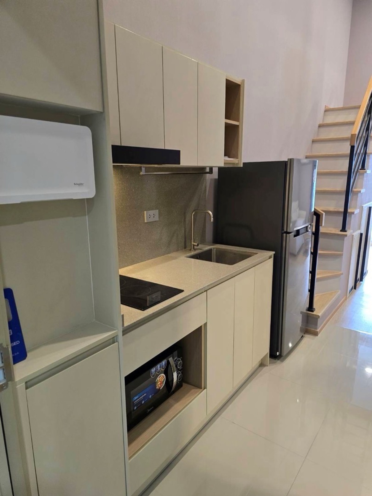 ให้เช่าคอนโดสยาม จุฬา สามย่าน : 📍For Rent!! Culture Chula💥New project, premium location! Only 35,000฿ / month💥Move-in before anyone else‼️🛋 1 Bedroom Hybrid 📞 Contact: Aomam (Agent) Tel / Line ID: 095-587-1692 WhatsApp: +66 95 587 1692