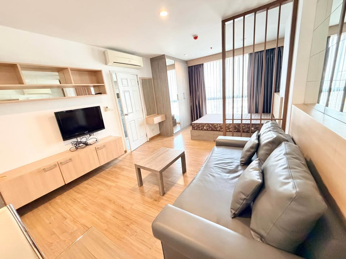 For RentCondoBang Sue, Wong Sawang, Tao Pun : 🔥🔥 For rent 𝐓𝐡𝐞 𝐓𝐫𝐞𝐞 𝐈𝐧𝐭𝐞𝐫𝐜𝐡𝐚𝐧𝐠𝐞 - Studio room, fully furnished, ready to move in, near MRT Bang Pho | Add Line : aae.mmproperty