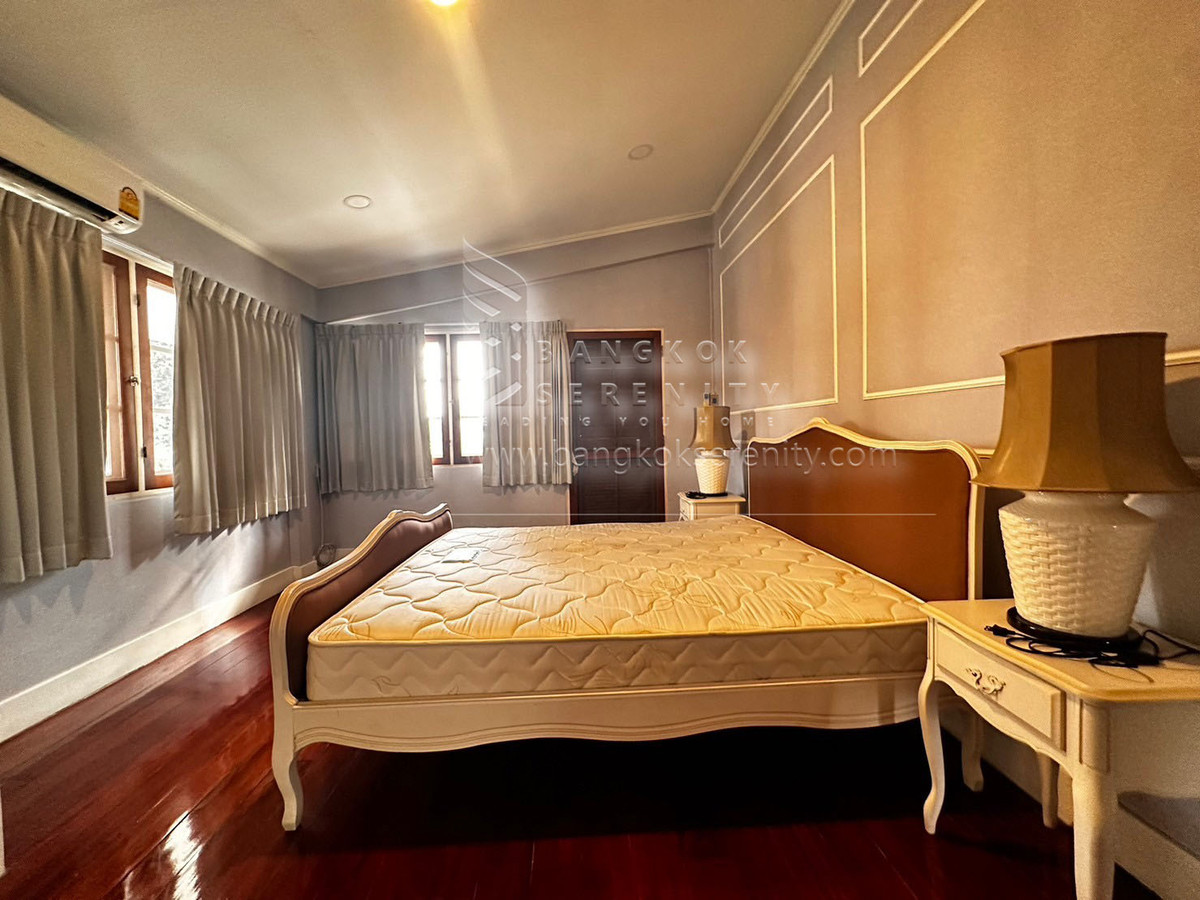 ให้เช่าบ้านพระราม 9 เพชรบุรีตัดใหม่ RCA : Single House for Rent with Private Pool – Rama 9 / Soonvijai