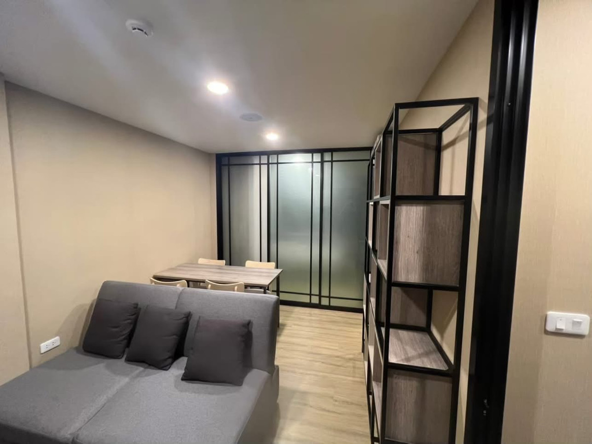 For RentCondoChaengwatana, Muangthong : Cant be late 🔥🔥For rent THE CUBE SOUTH Chaengwattana 15/1, beautiful room, 2 bedrooms, fully furnished‼️Ready to move in. 1/Jan/69(Responds to chat very quickly)