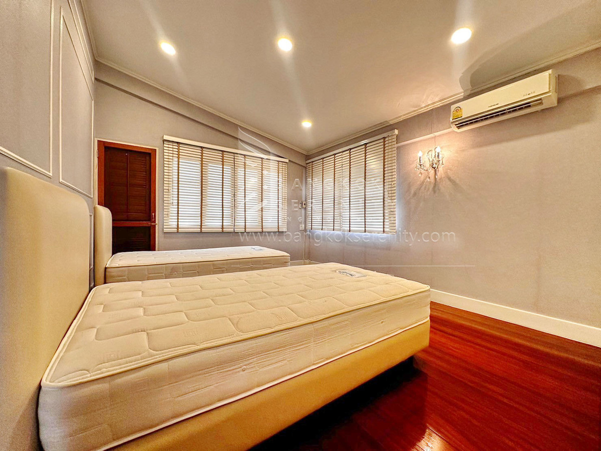 ให้เช่าบ้านพระราม 9 เพชรบุรีตัดใหม่ RCA : Single House for Rent with Private Pool – Rama 9 / Soonvijai