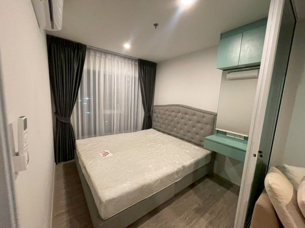 For RentCondoBangna, Bearing, Lasalle : The room is ready to move in. There is a washing machine/dryer, 1 bedroom, 1 bathroom, 28 sq m, 4th floor, Building B.