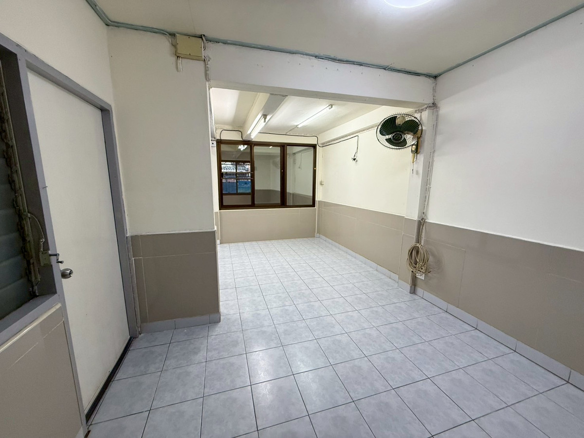 ให้เช่าบ้านรัชดา ห้วยขวาง : HK0642♛ให้เช่า บ้านเดี่ยว 4 ห้องนอน⚝รัชดา-ห้วยขวาง♜ใกล้ MRTสุทธิสาร 700 เมตร∞099-5919653,065-9423251▚Line@sureresidence