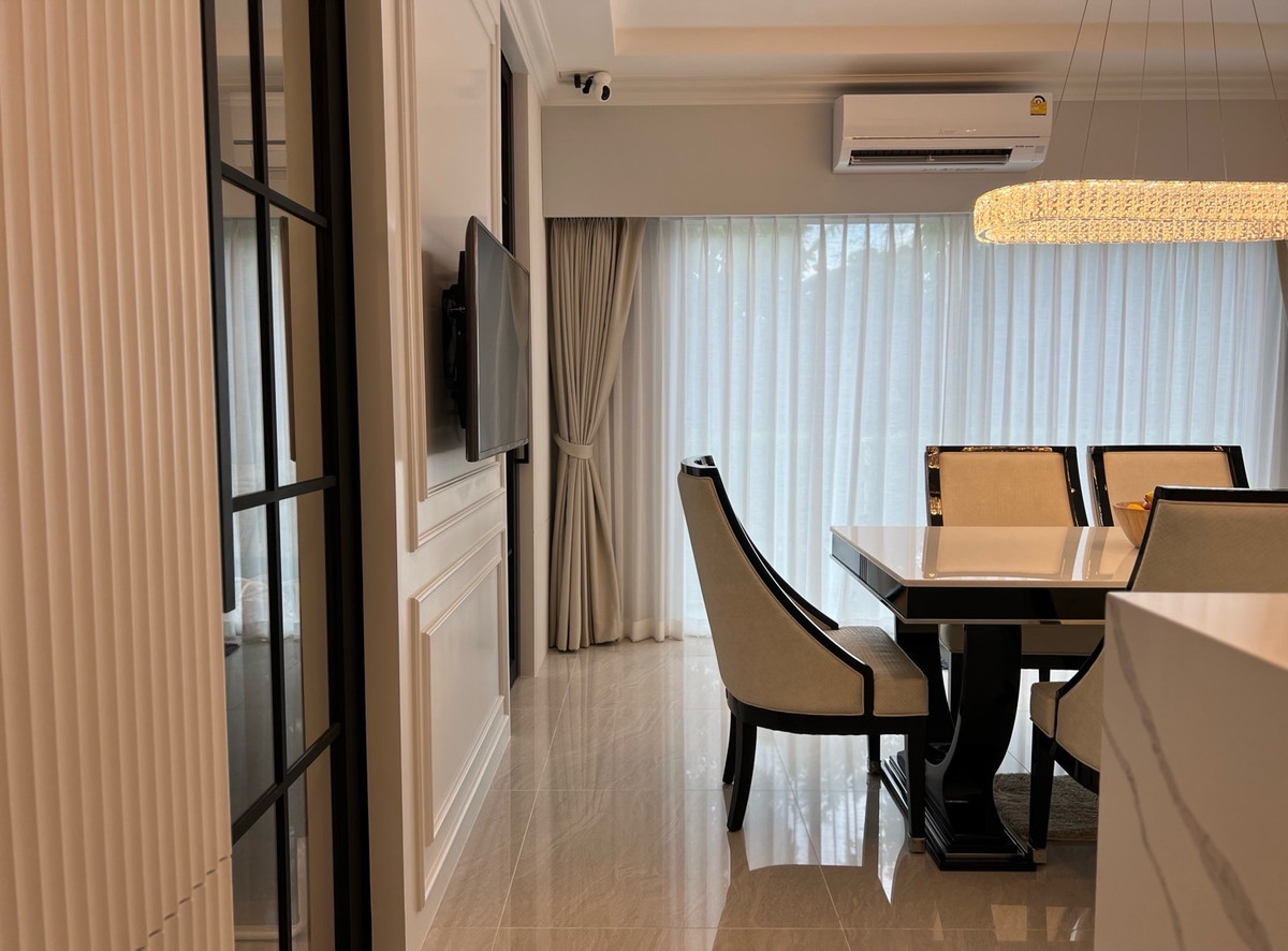 For SaleHouseBang kae, Phetkasem : Laddarom Elegance Wongwaen-Sathorn, large detached house. Decorated, ready to drag your bags in, great value, the owner is selling it himself. Take good care of yourself.