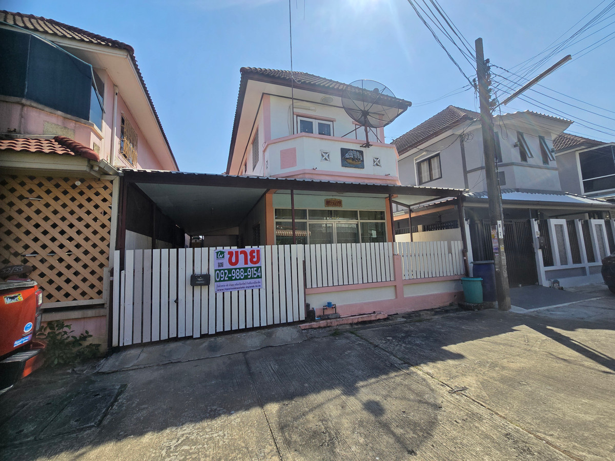 ขายบางแค เพชรเกษม : ขายบ้านแฝด อารมณ์บ้านเดี่ยว หมู่บ้านไผ่ทอง 2  เนื้อที่24 ตรว. บ้านสภาพดี พร้อมเข้าอยู่