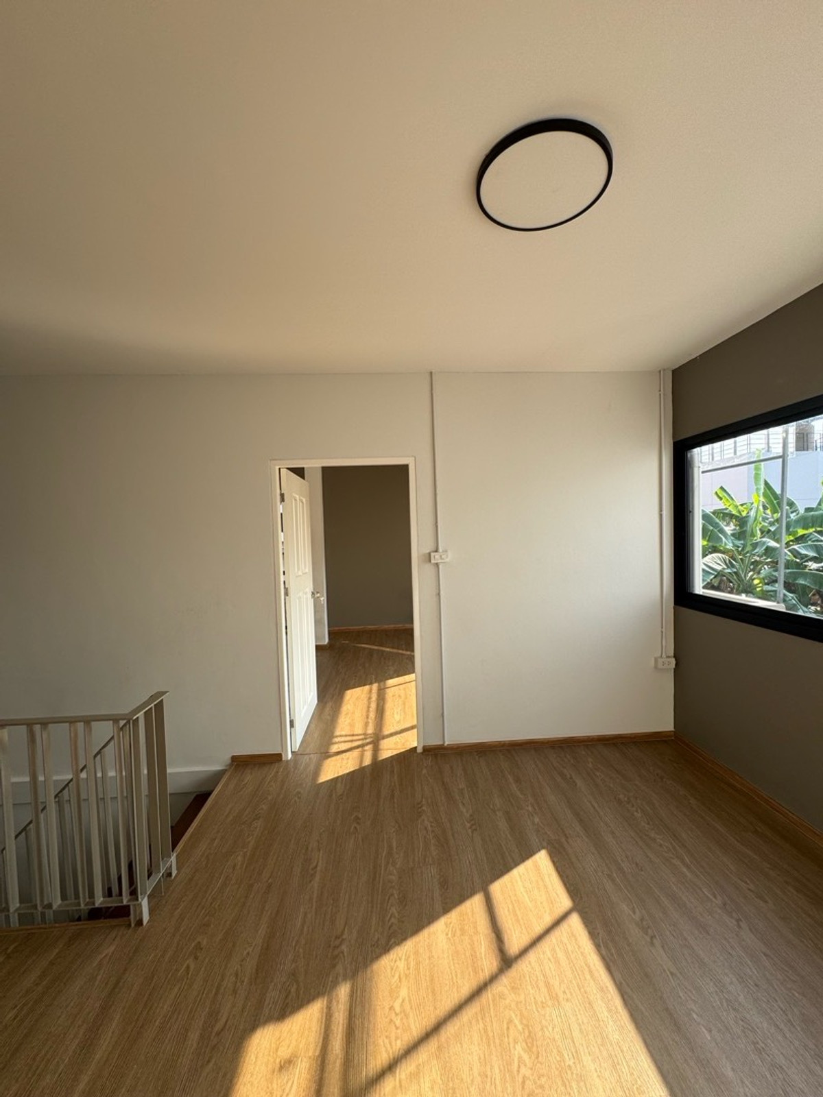 ให้เช่าโฮมออฟฟิศรัชดา ห้วยขวาง : โฮมออฟฟิศ รัชดาภิเษก | HOME OFFICE RATCHADA PHISEK