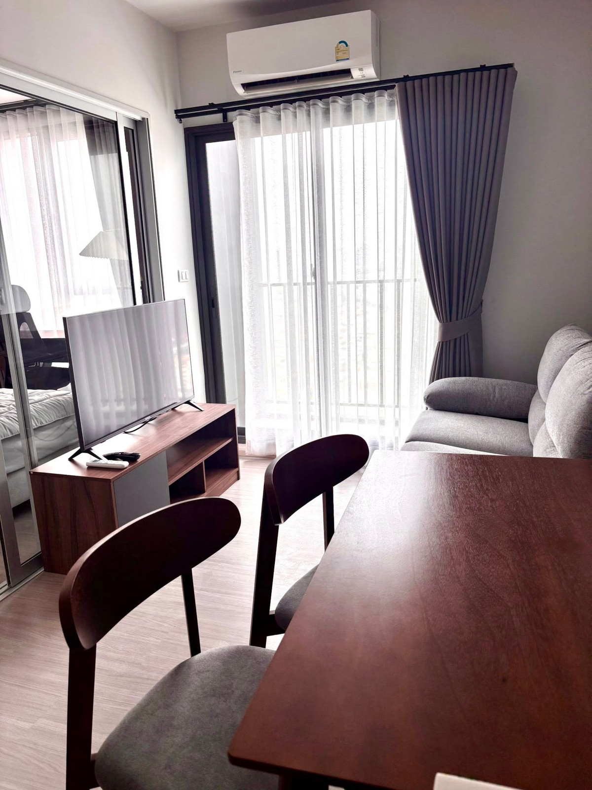 ให้เช่าคอนโดบางแค เพชรเกษม : ⭐️ The Parkland Phetkasem 56 ⭐️ 1 ห้องนอน 31 ตรม. ชั้น 28  ห้องสวยมากตกแต่งครบ พร้อมย้าย