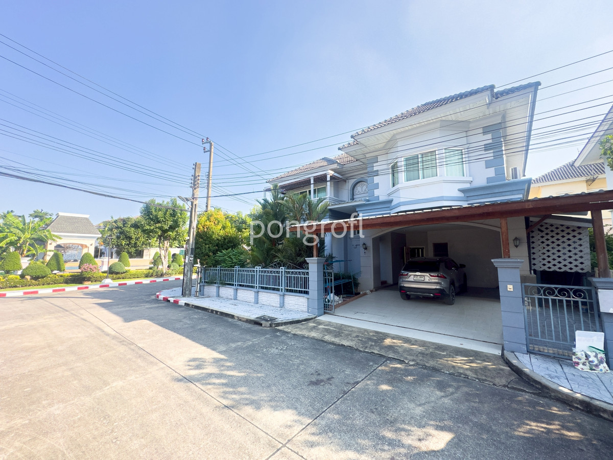 For SaleHouseLadkrabang, Suwannaphum Airport : Corner house 82 sq m, near Suvarnabhumi | Euro Prime Lat Krabang 24/1, near the clubhouse, walk a few steps to the pool.