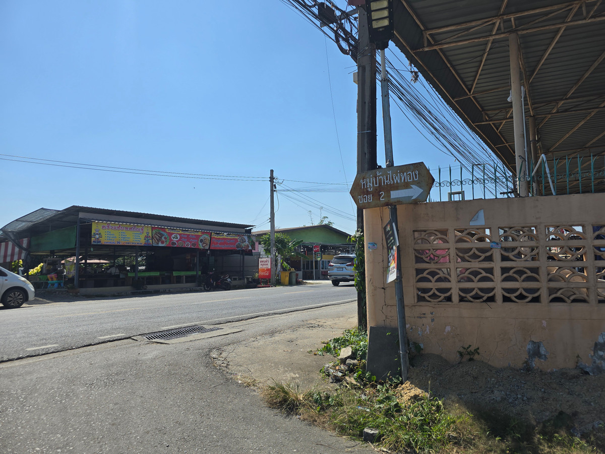 ขายบางแค เพชรเกษม : บ้านแฝด 2 ชั้น อารมณ์บ้านเดี่ยว หมู่บ้านไผ่ทอง2 เนื้อที่24 ตรว. บ้านสภาพดี พร้อมเข้าอยู่