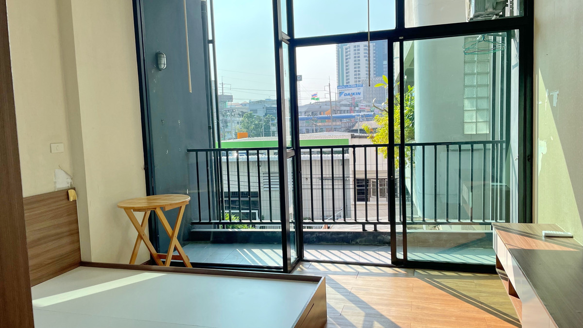 For RentCondoChaengwatana, Muangthong : Condo for rent, Proud Life Ngamwongwan 15, near Pantip Mall, Ngamwongwan.