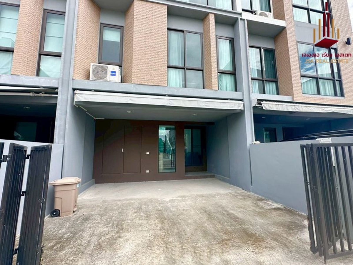 For SaleTownhomePattanakan, Srinakarin : ✨ For Sale: Estara Haven Phatthanakan 20 ✨ 💰 Only 8,800,000 THB