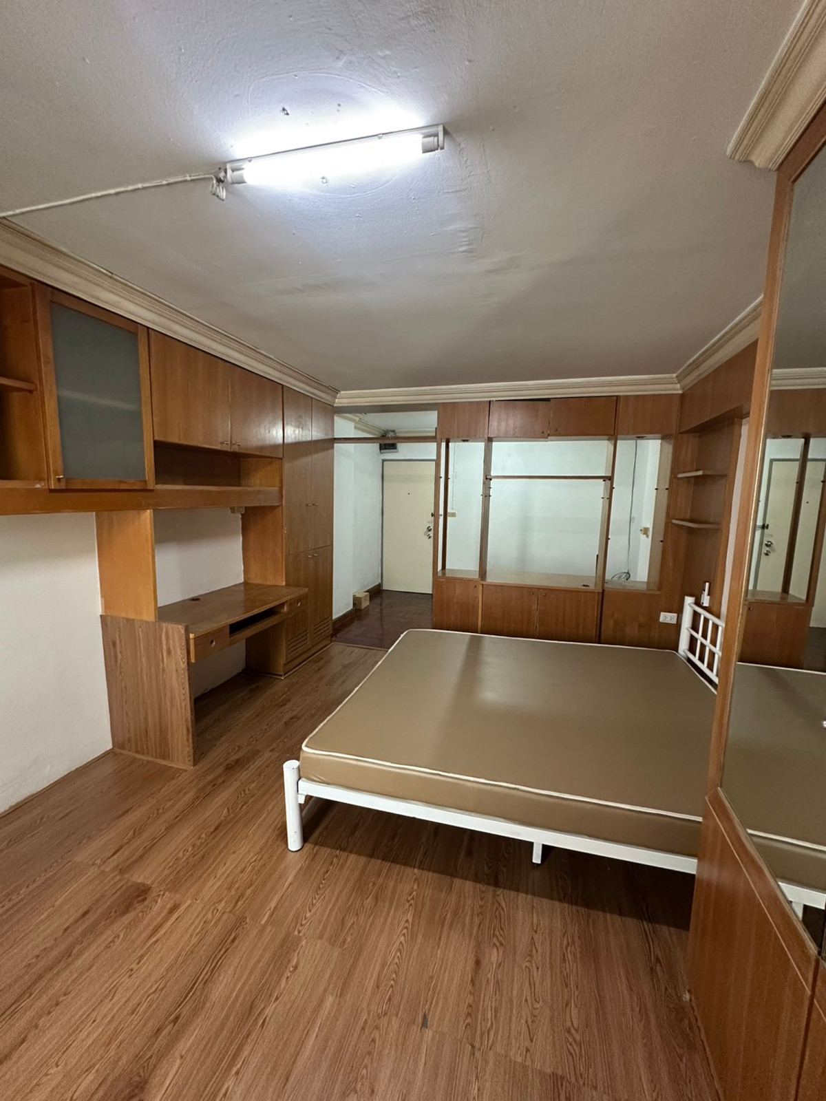 ขายคอนโดรัชดา ห้วยขวาง : 🌟คอนโดราคาไม่ถึงล้าน!!! โครงการเลี้ยงสัตว์ได้ไม่ต้องแอบ คอนโดบ้านพระยาภิรมย์ รัชดา36