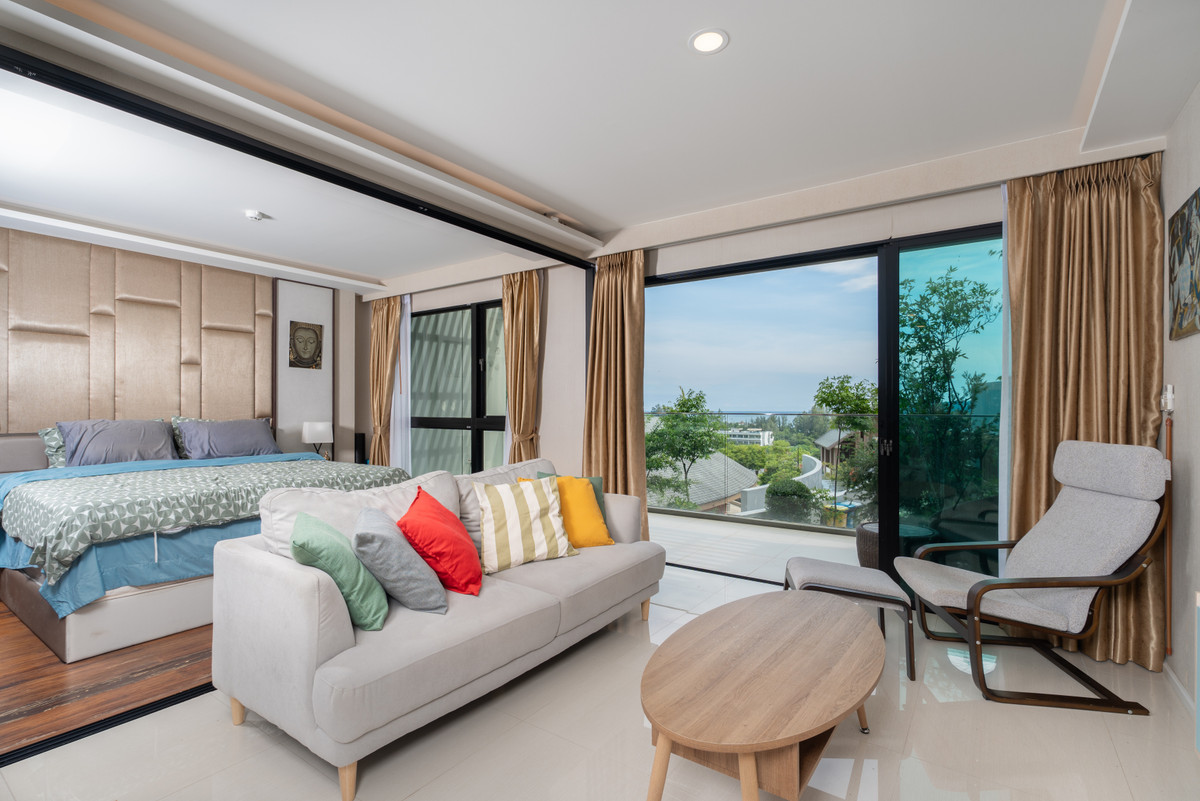 For SaleCondoPhuket : Stylish Sea-View 1-Bedroom Condo near Surin & Bang Tao Beach - U5350858