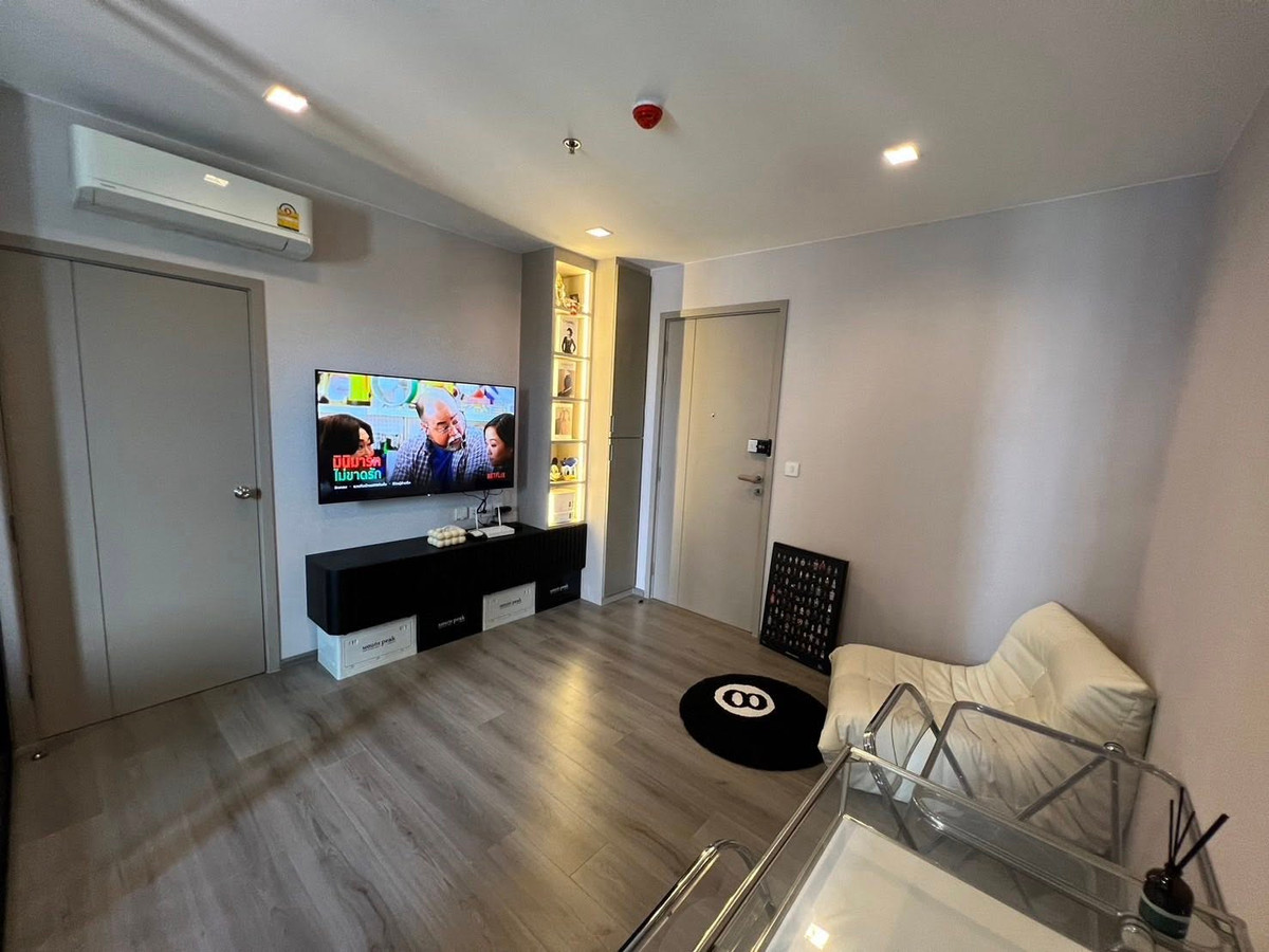 For RentCondoRattanathibet, Sanambinna : For rent, The Politan Rive, area 31.12 sq m, 35th floor (with washing machine)