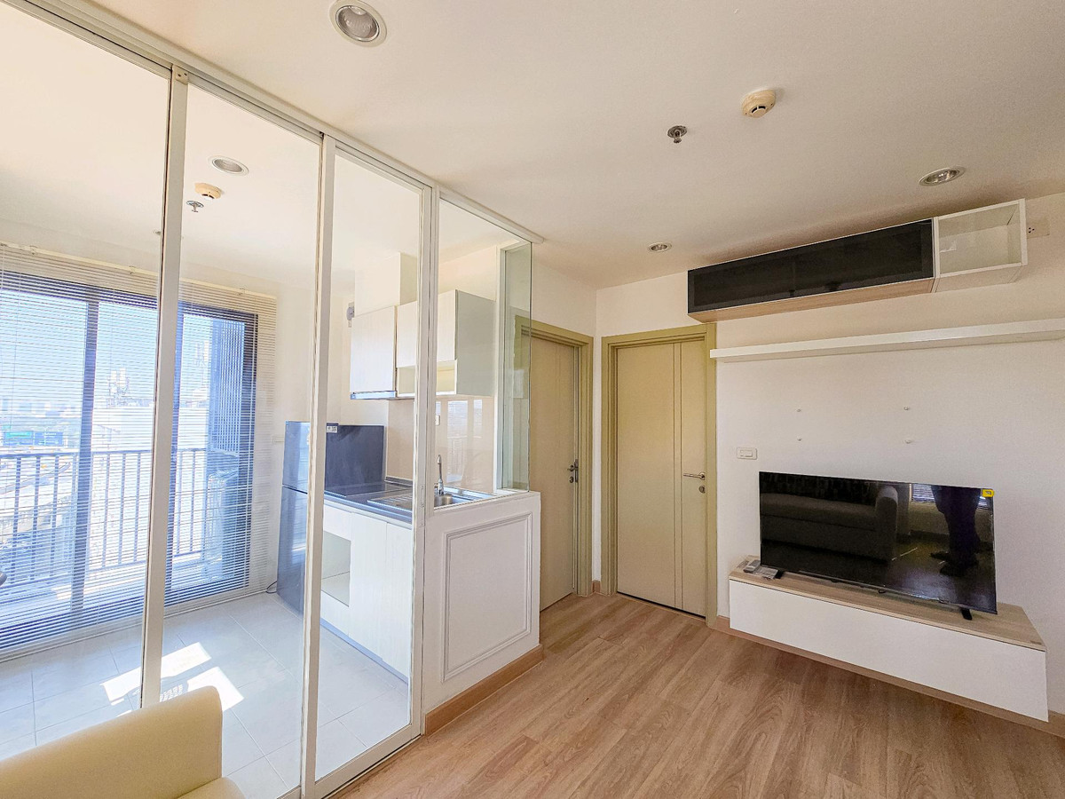 ให้เช่าคอนโดพระราม 9 เพชรบุรีตัดใหม่ RCA : 🔥ให้เช่าด่วน🔥The Base Rama9 ห้องรีโนเวทใหม่ วิงโล่ง เครื่องใช้ไฟฟ้าครบ ลากกระเป๋าเข้าอยู่ได้เลย❗