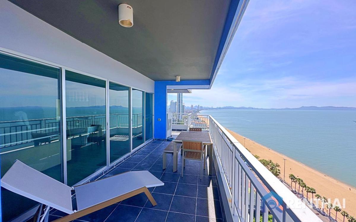 For SaleCondoPattaya, Bangsaen, Chonburi : 3-Bedroom Front Unit with 180° Panoramic Sea View