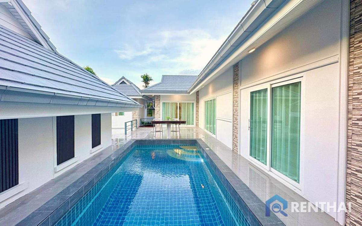 For SaleHousePattaya, Bangsaen, Chonburi : Modern 3-Bedroom Pool Villa in a Secure Community