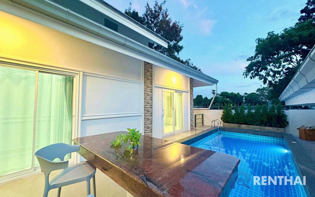 For SaleHousePattaya, Bangsaen, Chonburi : Modern 3-Bedroom Pool Villa in a Secure Community