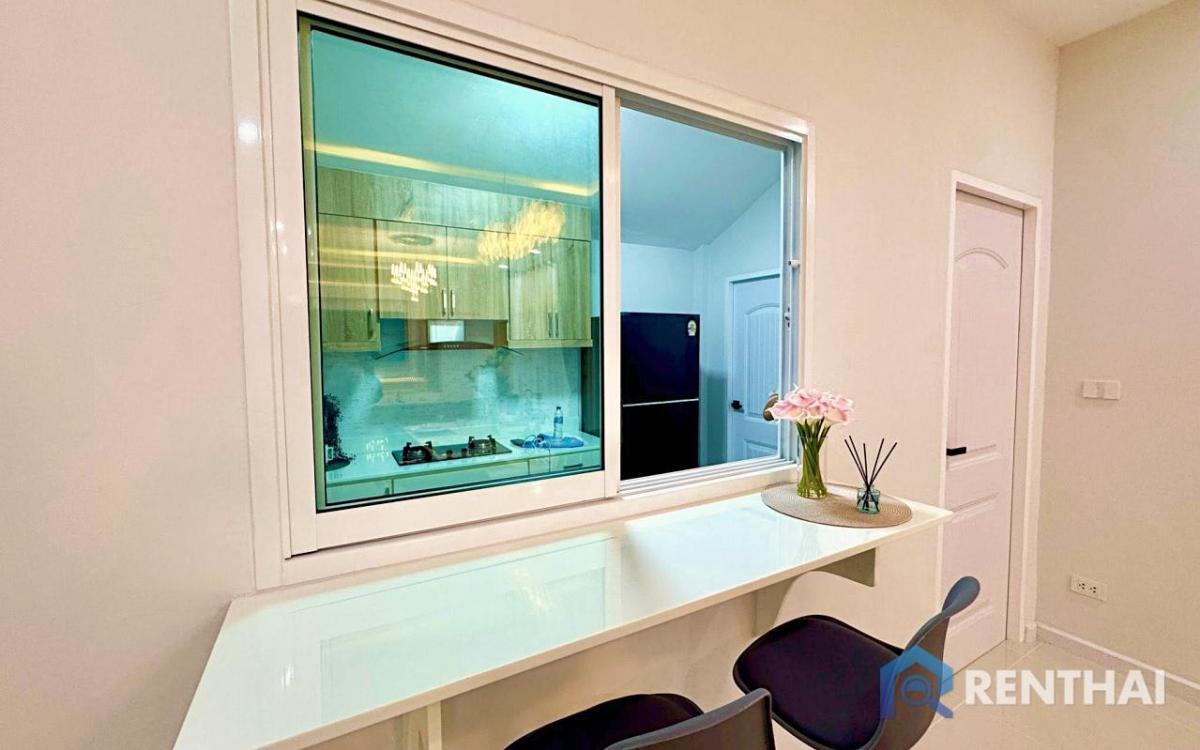 For SaleHousePattaya, Bangsaen, Chonburi : Modern 3-Bedroom Pool Villa in a Secure Community