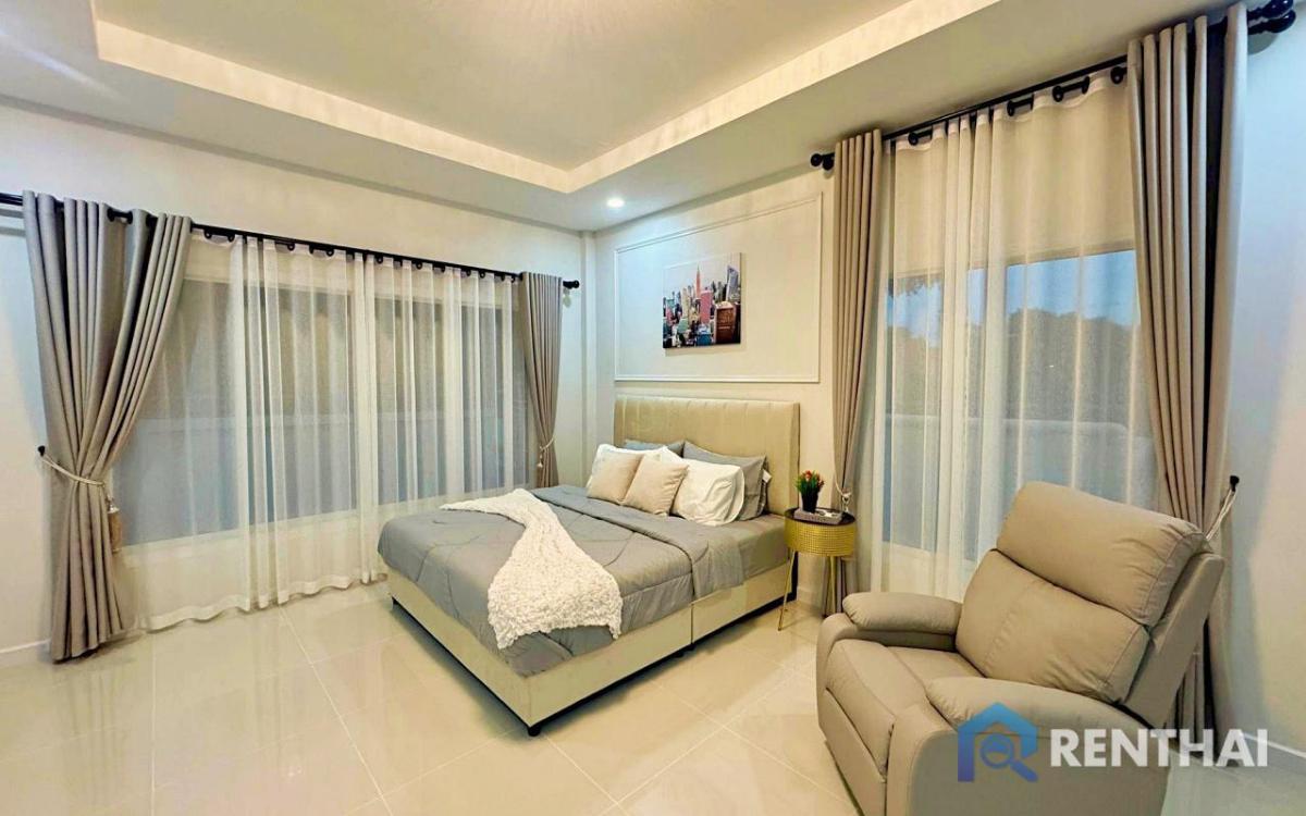 For SaleHousePattaya, Bangsaen, Chonburi : Modern 3-Bedroom Pool Villa in a Secure Community
