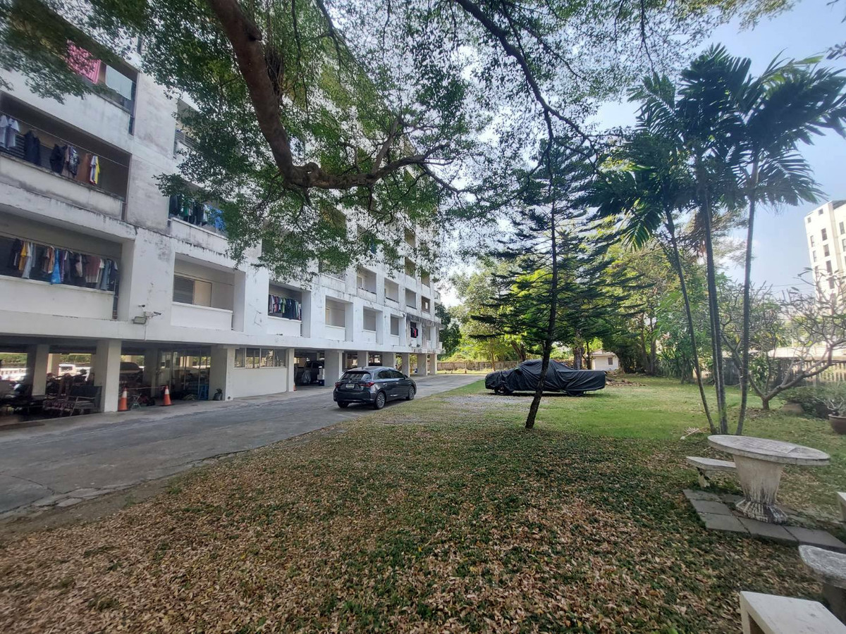 For SaleHotel&Apartment BusinessBangna, Bearing, Lasalle : Apartment for sale, Sukhumvit 72, land area 874 sq m, with 8-story building, 133 rooms, near UNIO Sukhumvit 72, BTS Bearing, price 130 MB.