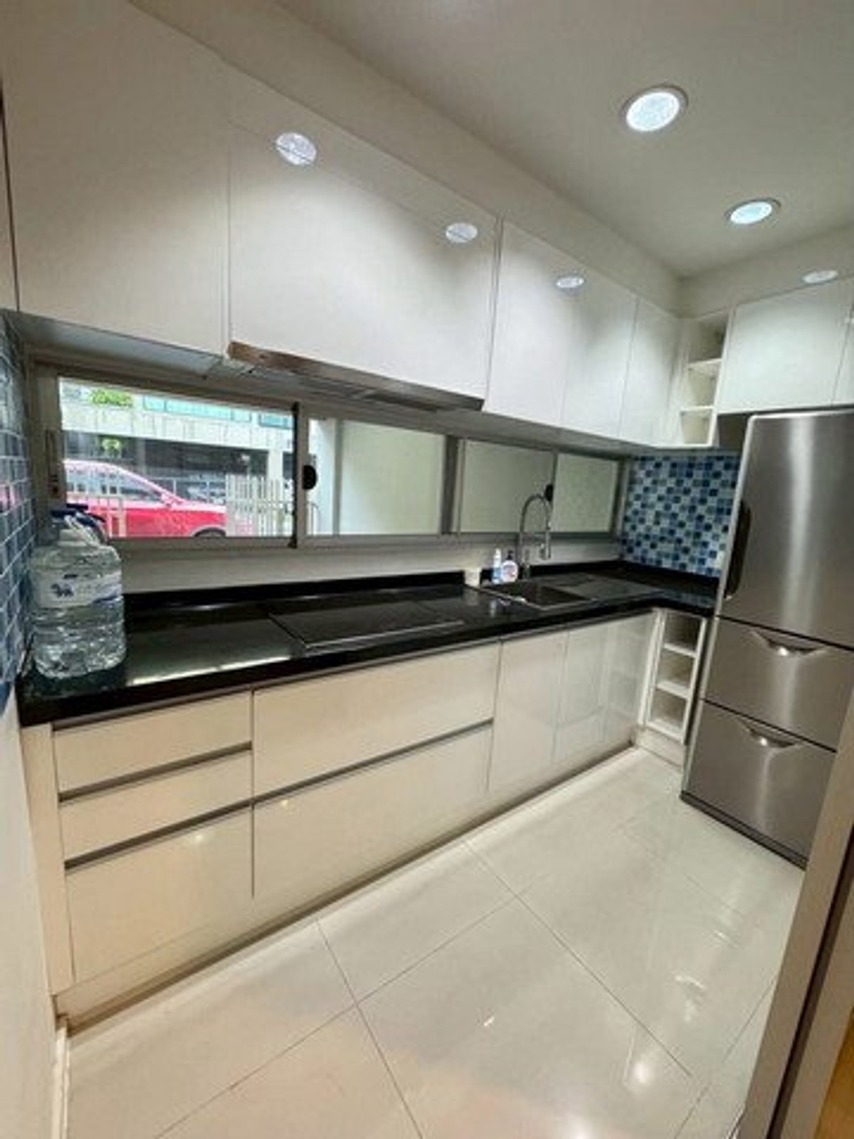 For RentTownhomePattanakan, Srinakarin : Townhouse for rent ✨ Noble Cube Pattanakarn ✨ 3 bedrooms, 3 bathrooms, fully furnished and equipped with appliances.