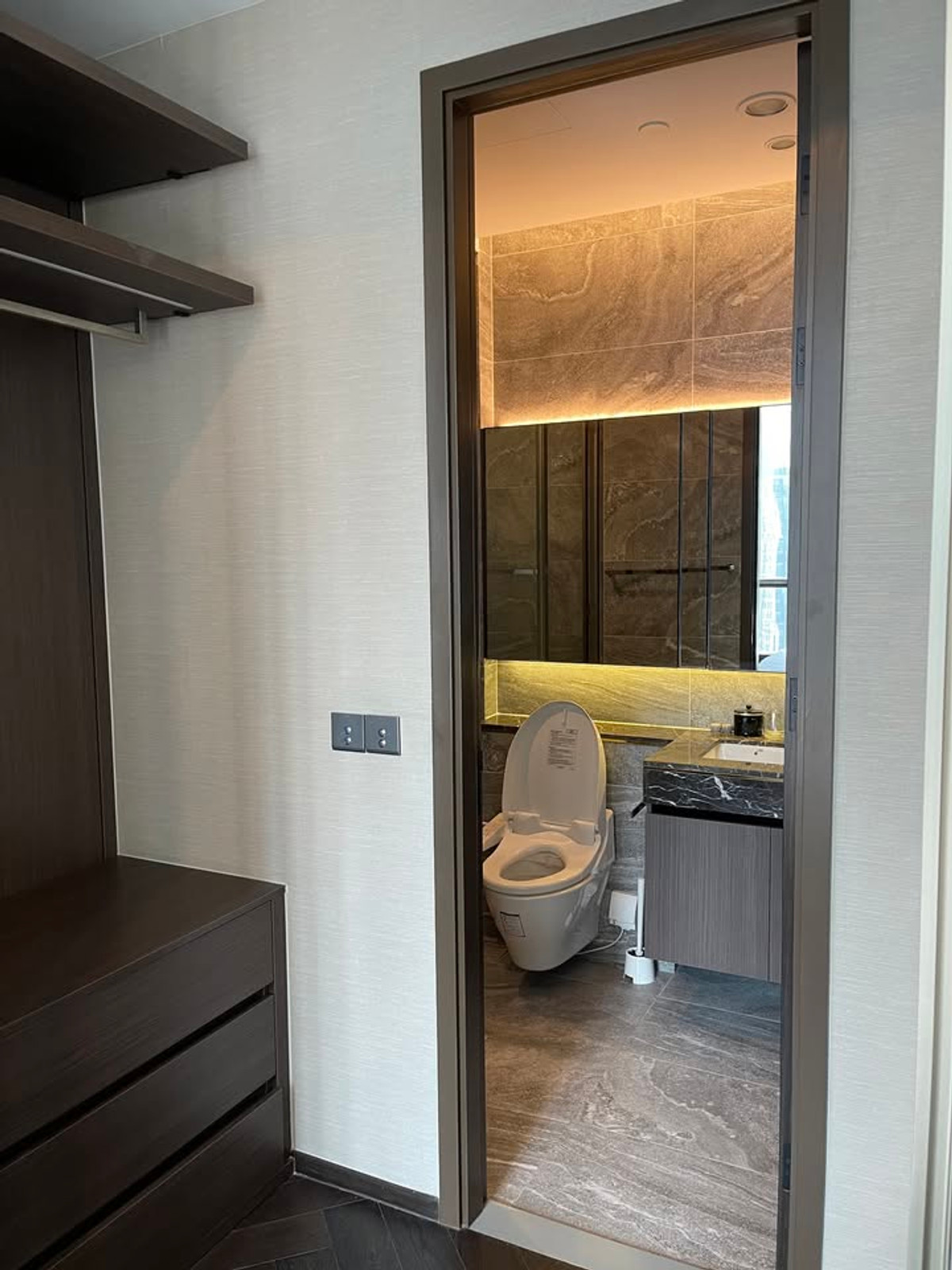 For RentCondoSukhumvit, Asoke, Thonglor : The Esse Sukhumvit 36 ​​for rent, 43,000 baht [NCr251213]