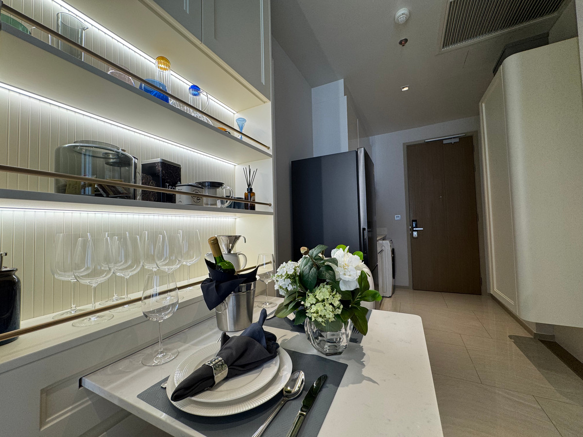 For SaleCondoSilom, Saladaeng, Bangrak : Ashton Silom — Luxury Living in the Heart of Silom Just 350 m from BTS Chong Nonsi