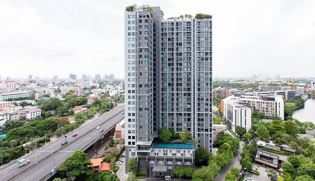 ขายคอนโดอ่อนนุช อุดมสุข : ✨ For Sale: The Base Park West Sukhumvit 77 Condo ✨  💰 Only 5,290,000 THB