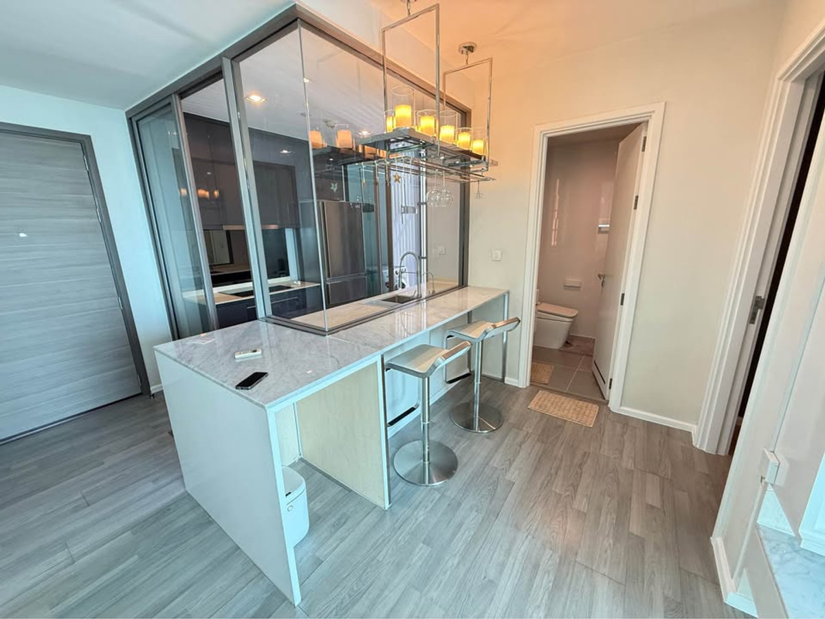 For SaleCondoOnnut, Udomsuk : Condo for sale The Room Sukhumvit 69 price 16,900,000 baht [JZs251203]