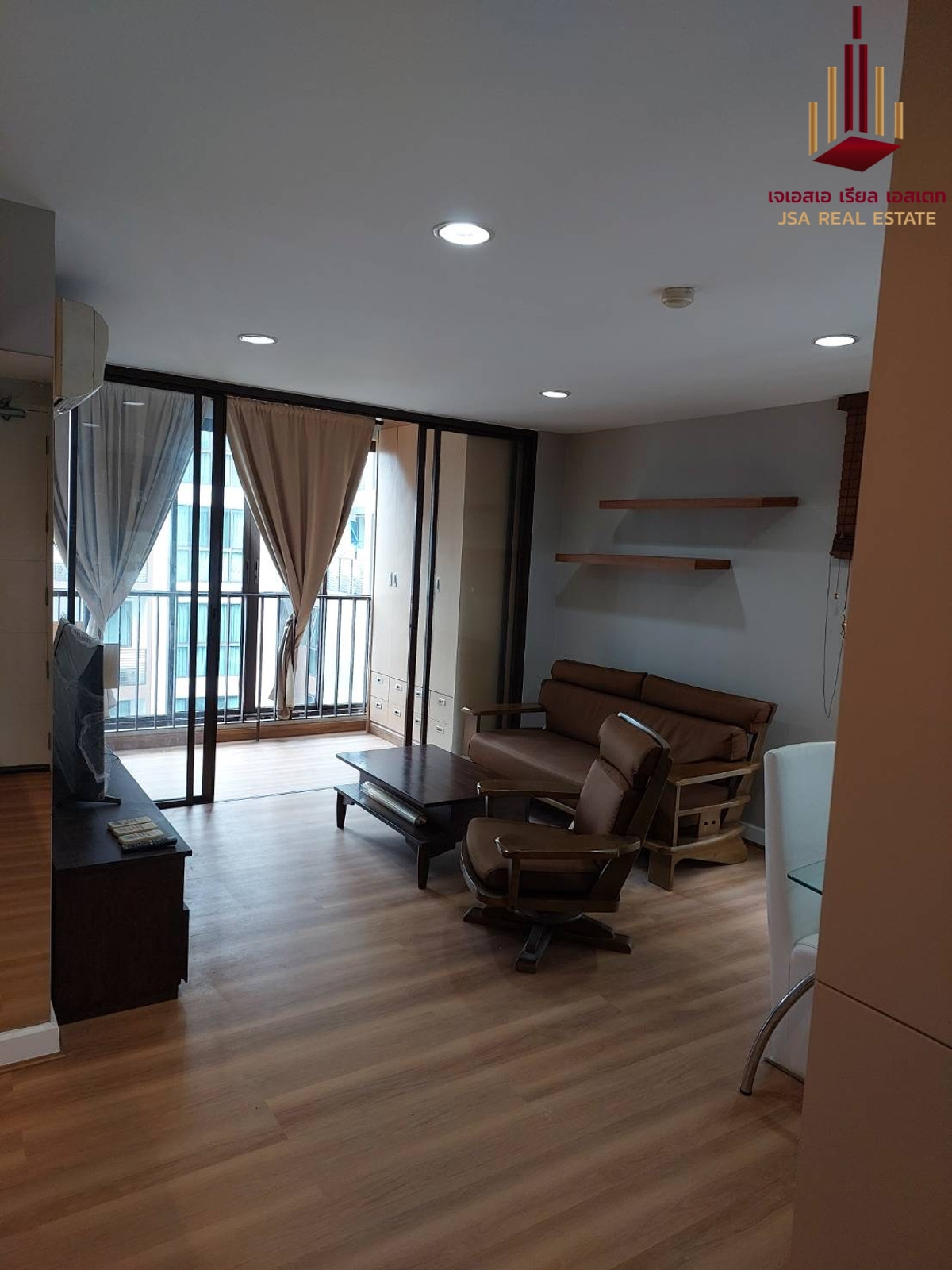 For SaleCondoWongwianyai, Charoennakor : ✨ For Sale: Ideo Blucove Sathorn Condo ✨ 💰 Only 6,000,000 THB