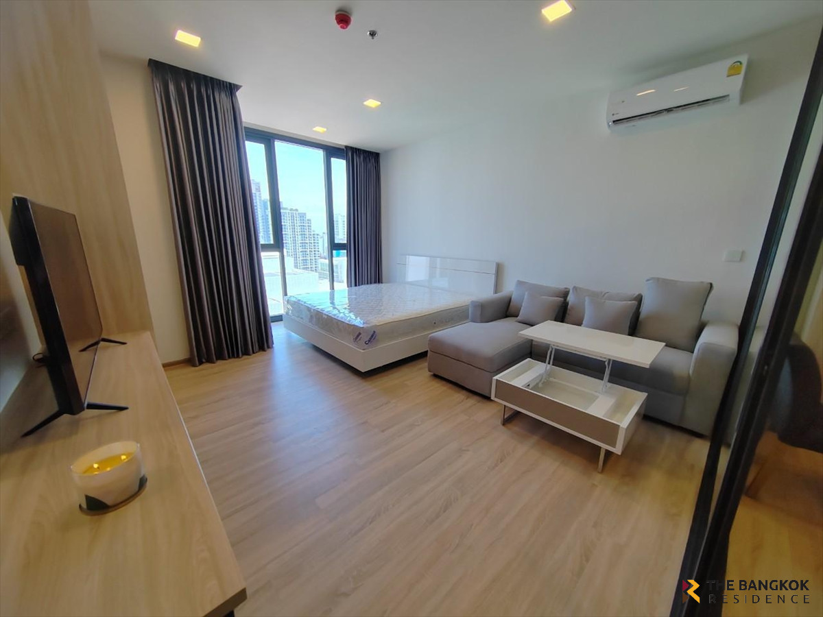 For RentCondoRatchathewi,Phayathai : 🔥Urgent for rent🔥XT Phayathai, wide room, very beautiful, 42 SQM. Fully furnished, ready to move in, rent only 23,000 baht/month BY KOY 082-5536236