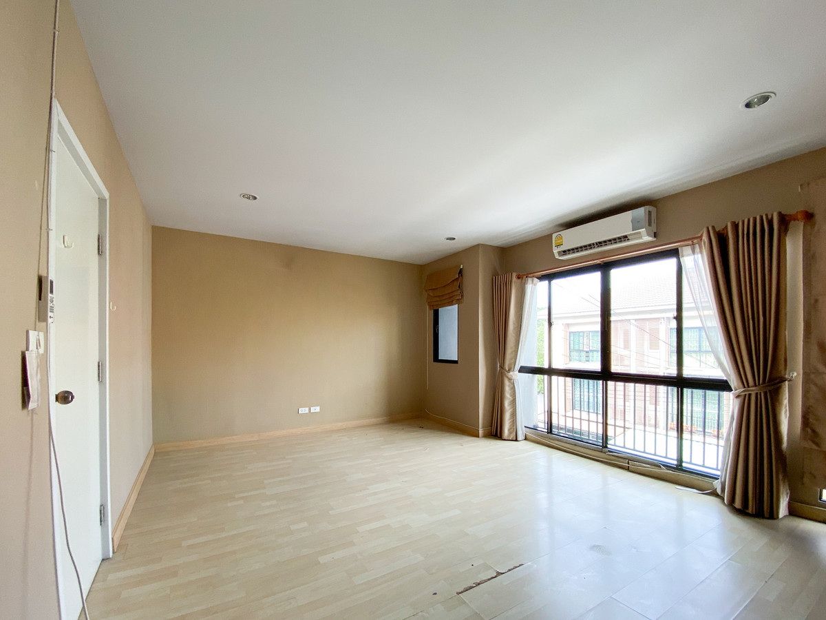 ขายทาวน์โฮมบางแค เพชรเกษม : เดอะ คอนเนค อัพ 3 วงแหวน - บางแค / 3 ห้องนอน (ขาย), The Connect Up 3 Wongwaen - Bangkae / 3 Bedrooms (FOR SALE) BALL075