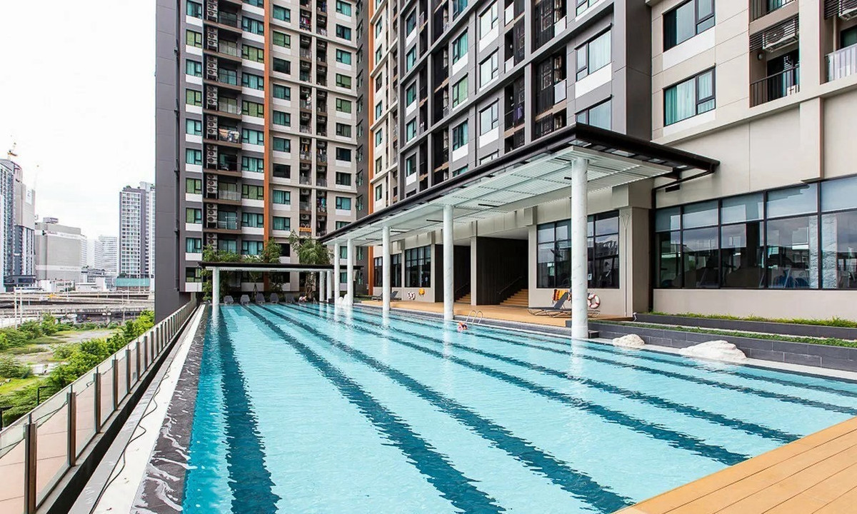 For RentCondoRama9, Petchburi, RCA : Life Asoke – Large Unit | 1 min walk to MRT Phetchaburi @bhumdevelopment