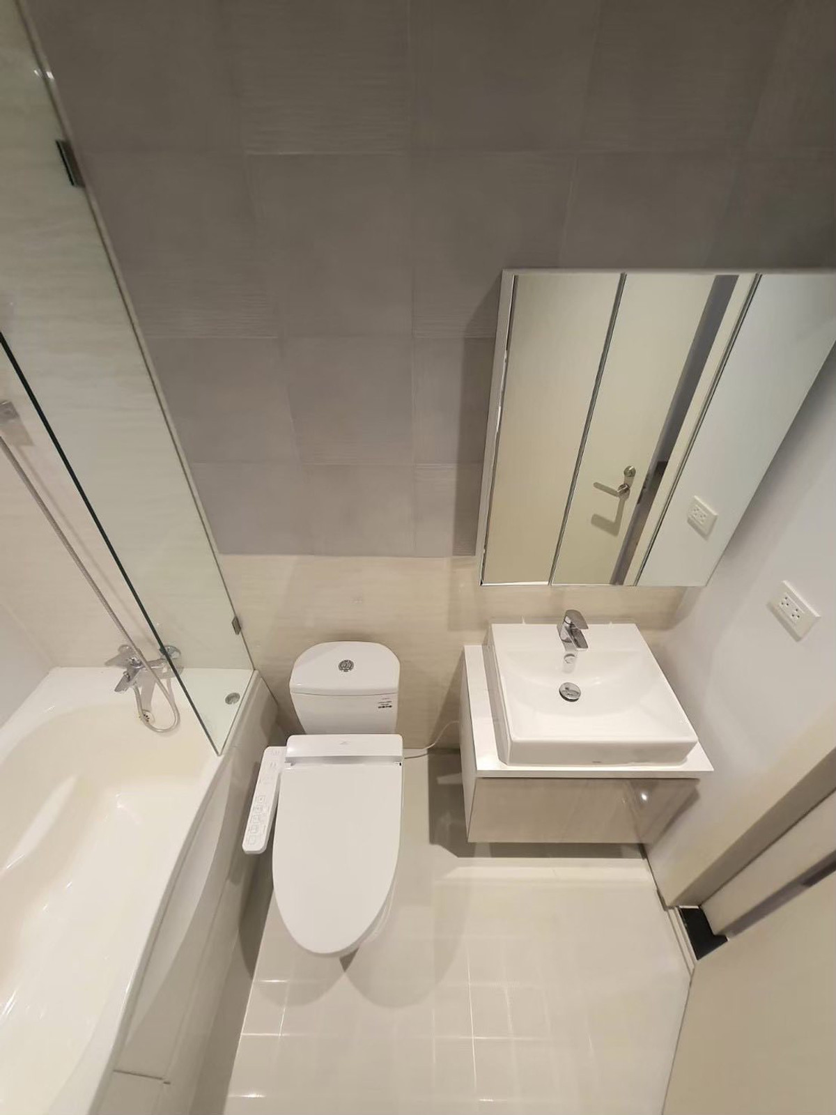 For RentCondoSukhumvit, Asoke, Thonglor : Runesu Thonglor 5 for rent, 23,000 baht [NCr251209]